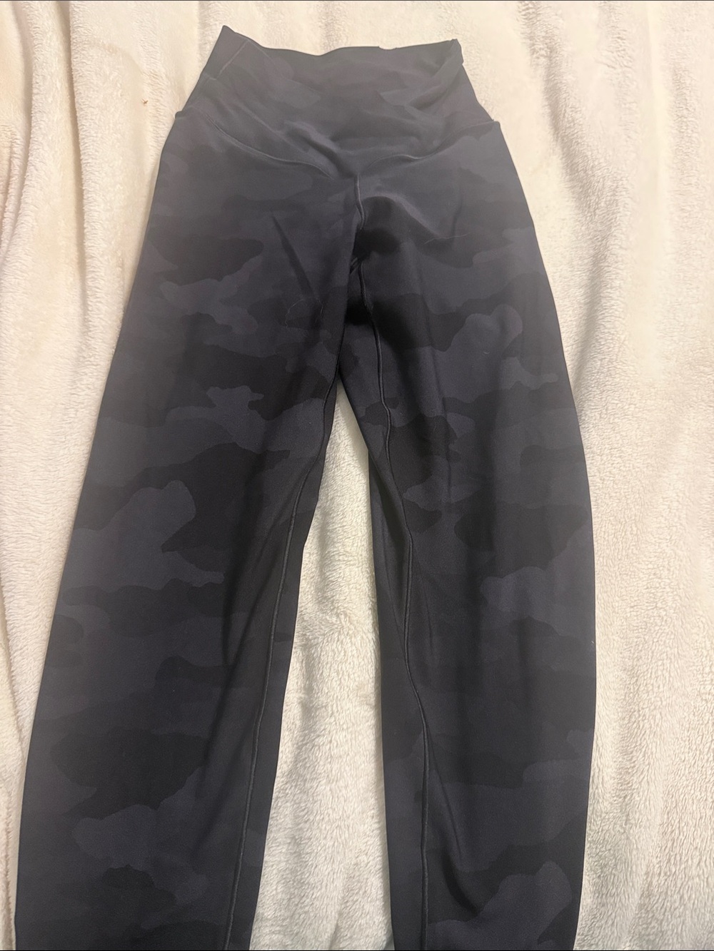 aerie Black & Dark Gray Camo Leggings